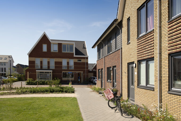 24 woningen Veenrijk