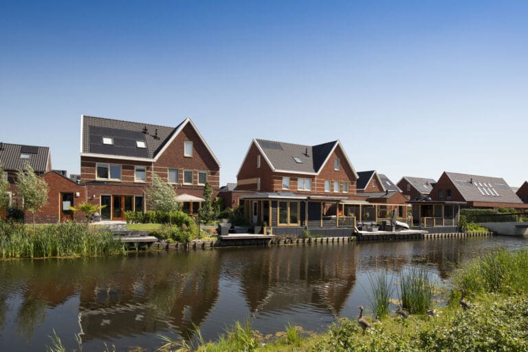 24 woningen Veenrijk