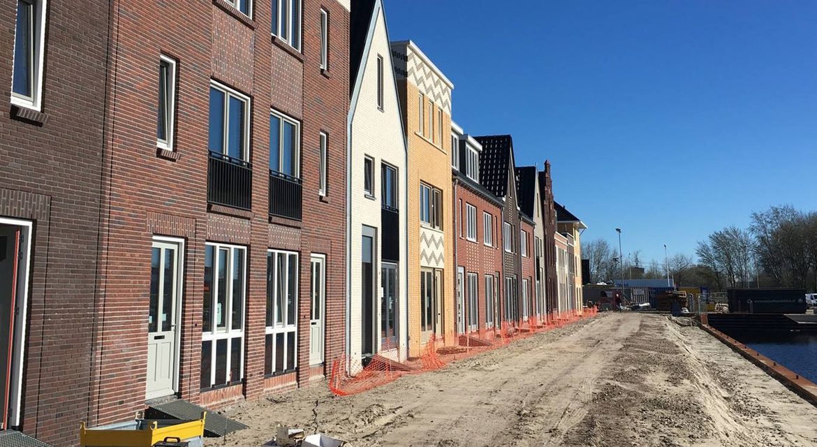 1170×640 Waterfront 2