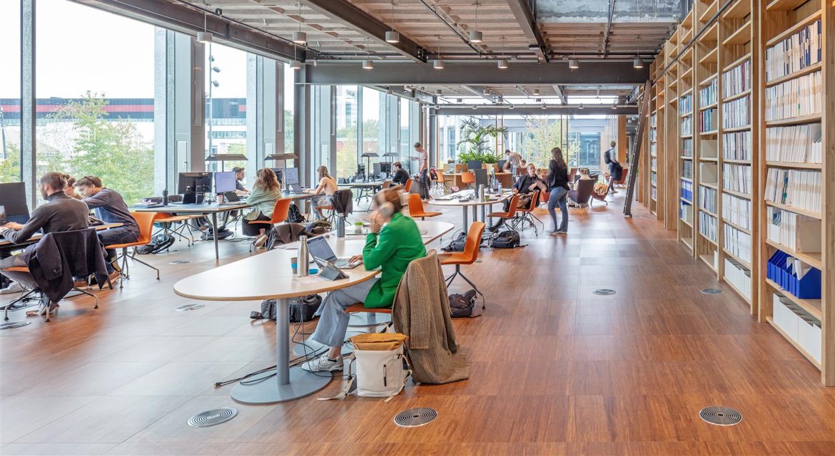 ENSCHEDE_LANGEZIJDS_23_4R8A2937 (Large)