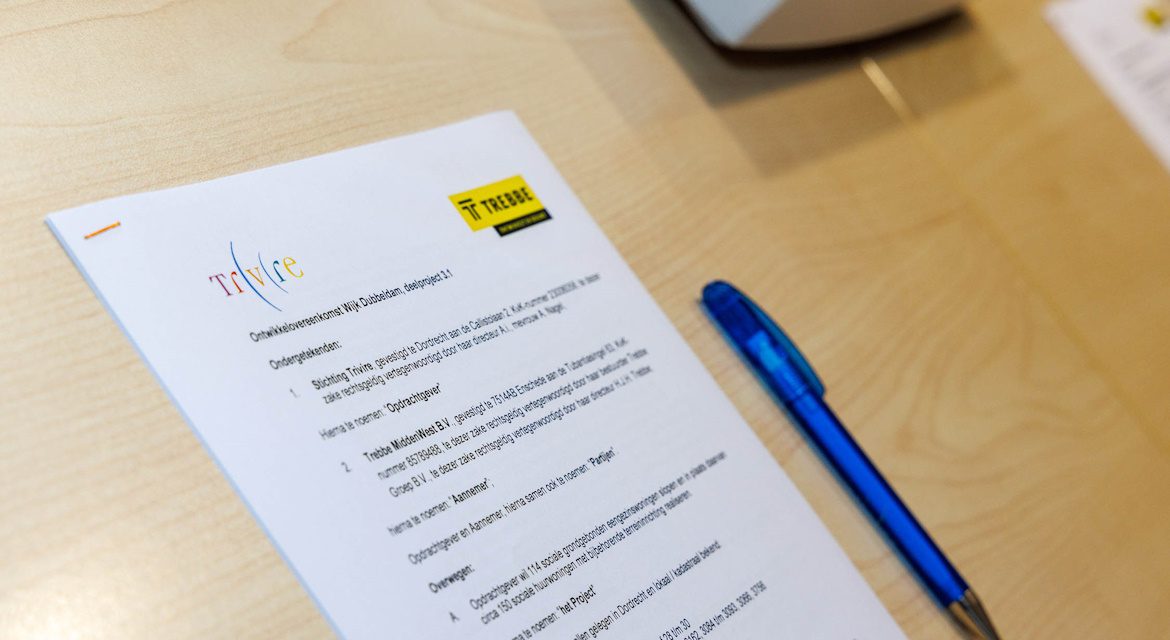 dubbeldam ondertekend