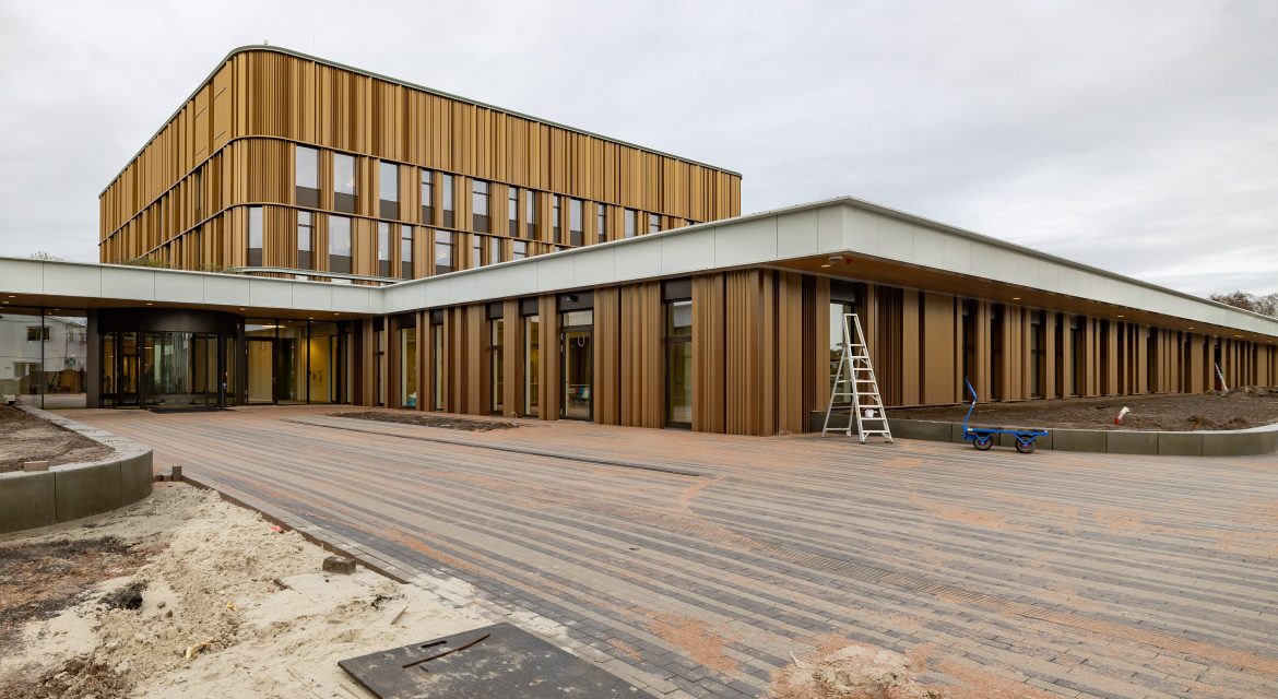 Nieuwbouw Isala Meppel.

Copyright: Fotografie Pedro Sluiter Foto Zwolle