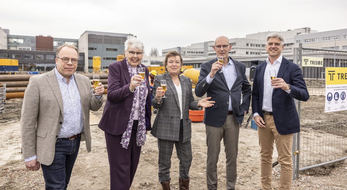 Frisius bouw gestart 1