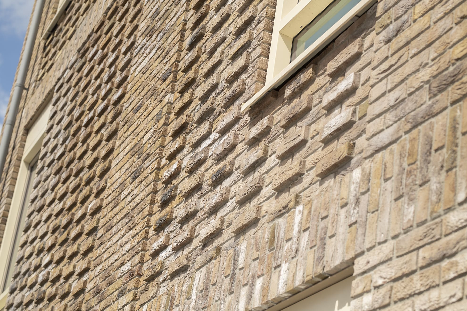 30 appartementen en 18 woningen